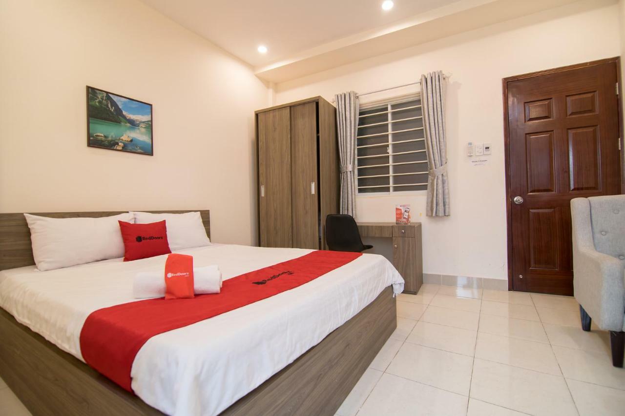 Reddoorz @ Hai Ba Trung Street Хошимин Экстерьер фото